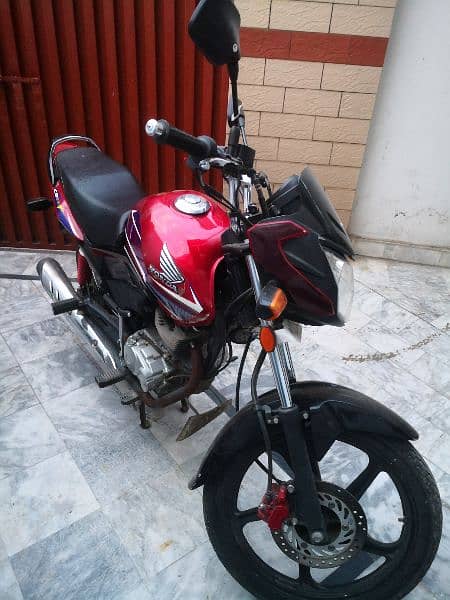 Honda CB 125f self start (special edition) 1