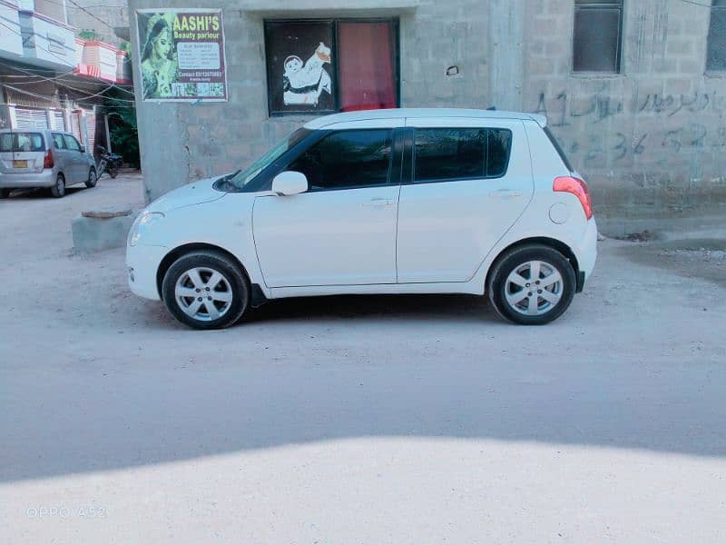 Suzuki Swift 2018 DLX 1.3 Navigation 6