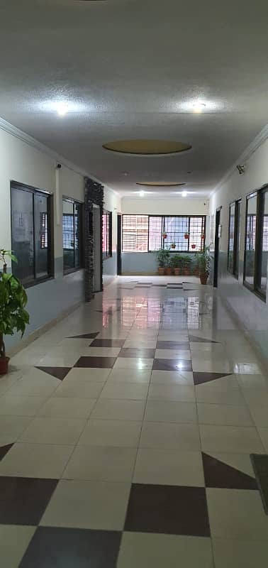 Ideal 500 SqFt Office for Rent adjacent to MM Alam Road Gulberg Lahore 16