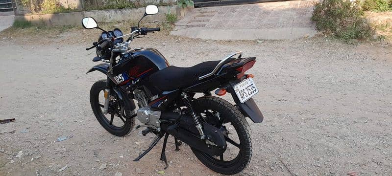 Yamaha YBR 125G (2023 Model) 10/10 condition 6