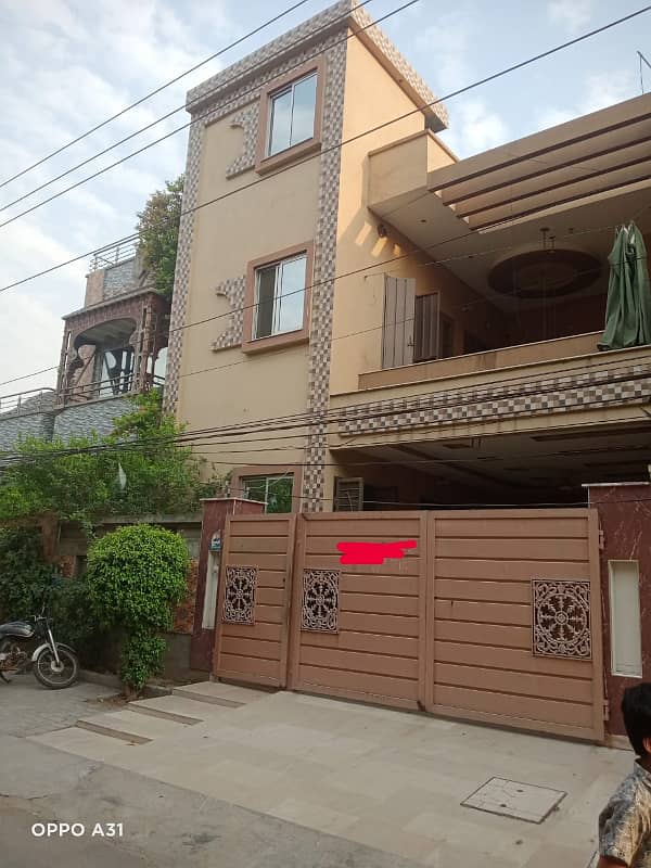 10 Marla Beautiful 1.5 Storey House Urgent For Sale In Sabzazar 1