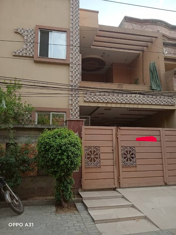 10 Marla Beautiful 1.5 Storey House Urgent For Sale In Sabzazar 0