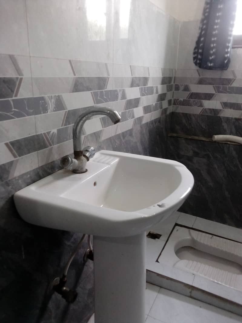 1 bed apartment for rent in PWD housing scheme. 5