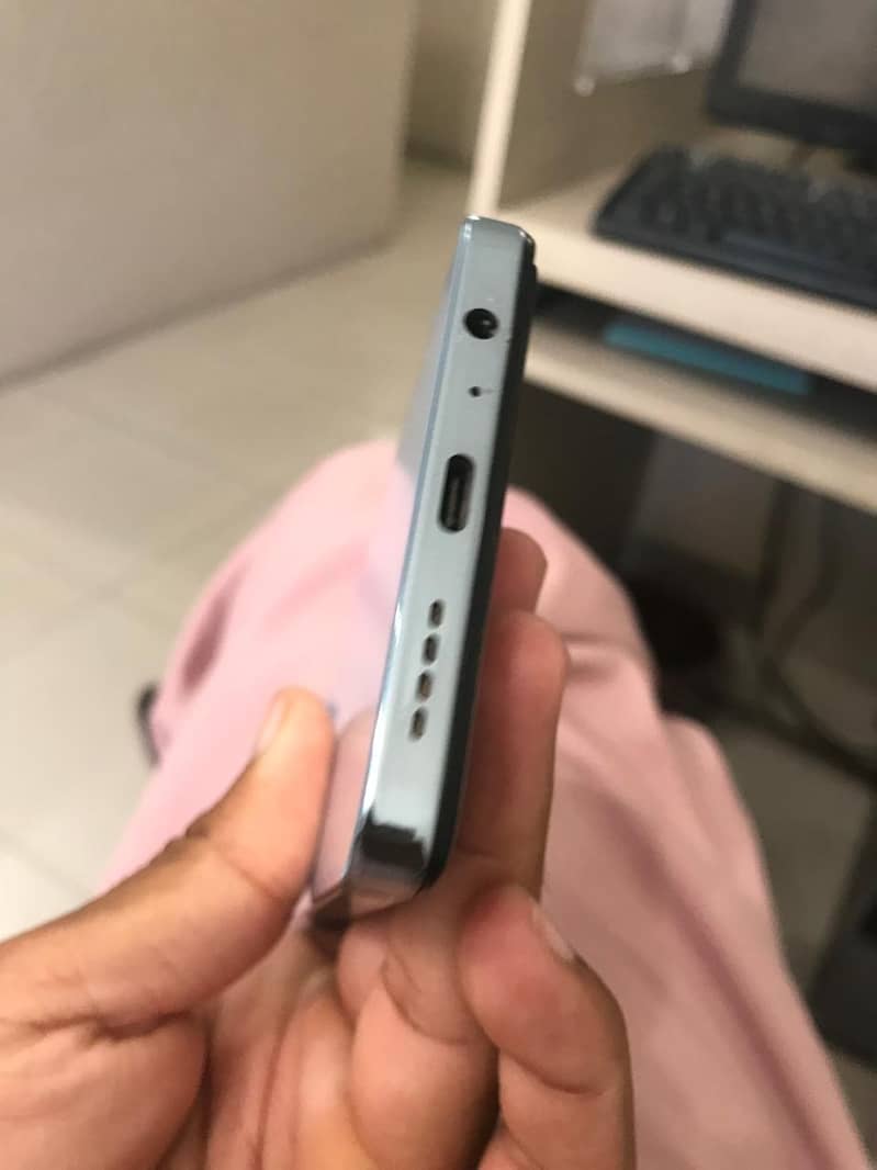 Infinix NOTE 30 10/10 condition one hand use 6