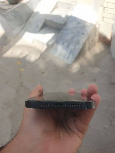 IpHone 14 pro max 128 GB JV 6