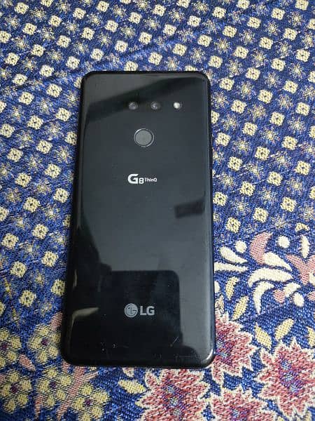 lg g8 1