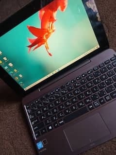 ASUS laptop flip and touch screen Good condition