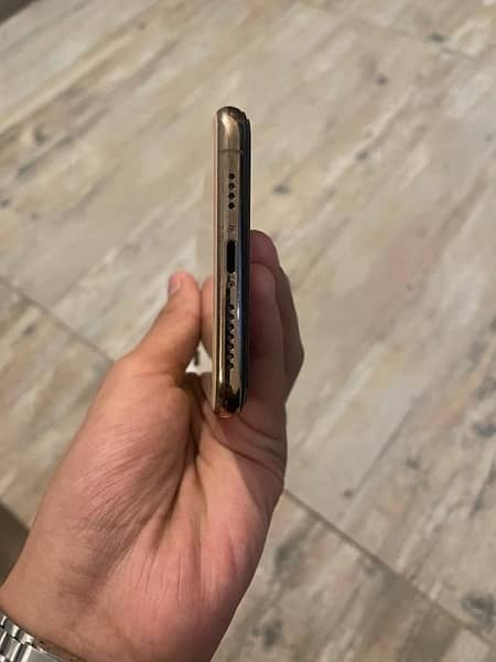 iphone xs max 3