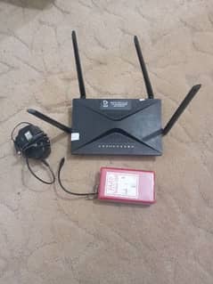 four antenna router  with power bank and charger