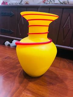 red n yellow vase