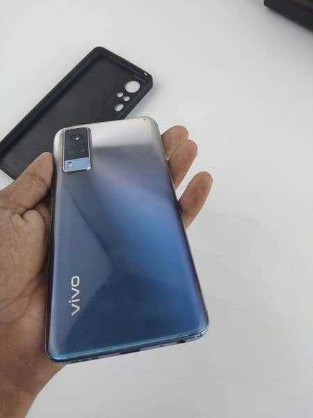 Vivo y51s 1