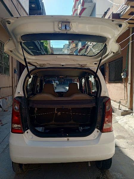 Suzuki Wagon R 2018 5