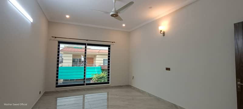 1 Kanal Upper Portion Up For Rent On Very Prime Location Dha Phase 2 Islamabad 4