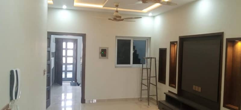 Ideally Located Upper Portion For rent In G-13 Available 6