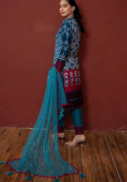 3 piece Suit Malai lawn 8