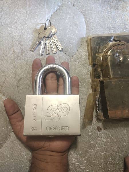 safty pad lock heavy 1