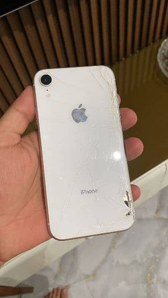 iphone xr 64gb pta approved 2