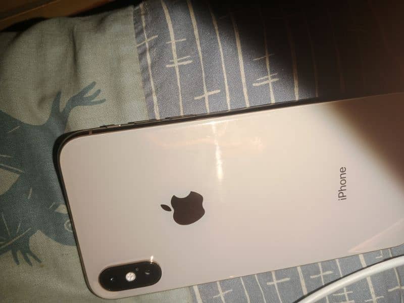 iphone xs for sell 4