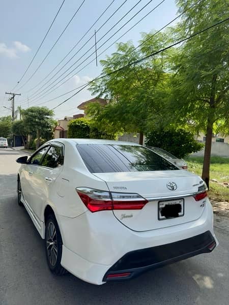 Toyota Altis Grande 2018 9