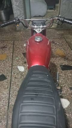 Honda. 125 0