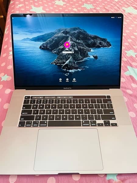 MacBook Pro 2019 16 inch , touchbar 2