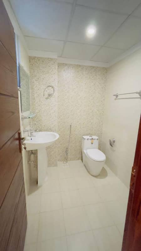 Spacious 3-Bed Non-Furnished Flat for Rent in DHA Phase 2, Islamabad 10