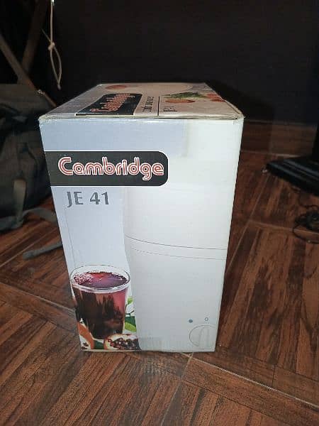 Cambridge continuous juicer JE  41 1