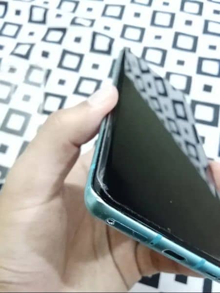 OnePlus 8 for sale (used, patched) 4