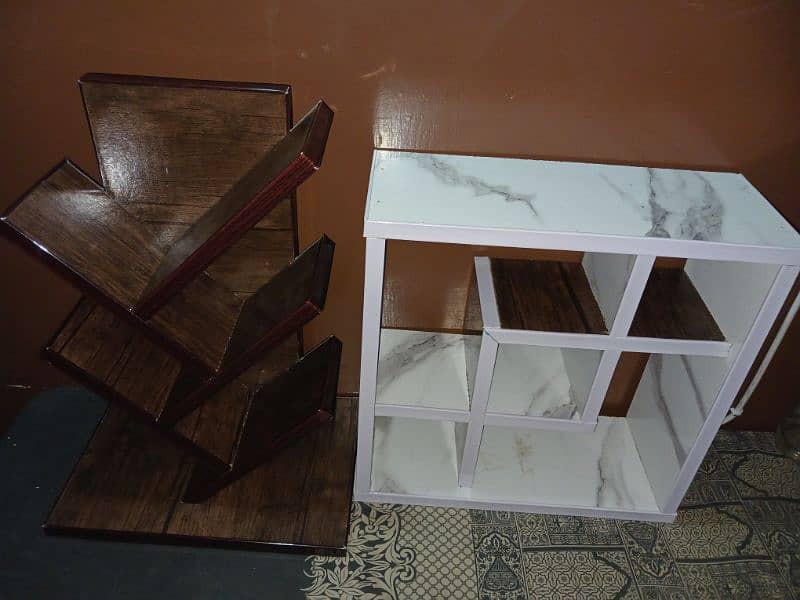 decor shelf & tree style book stand 0