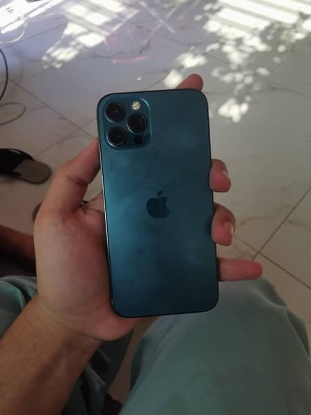 i phone 12 pro 2