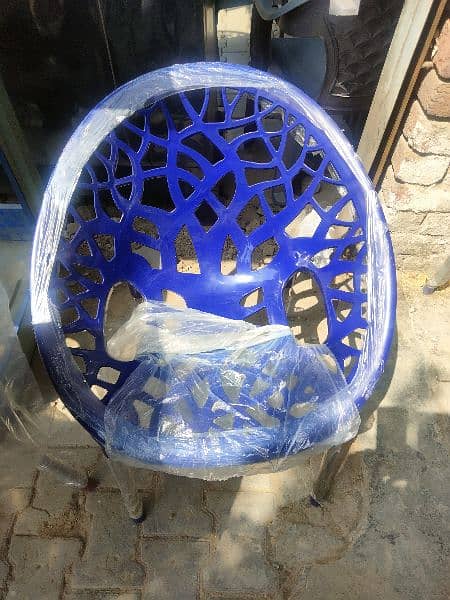 Plastic chairs with low price good quality delivery available 1