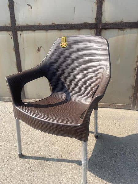 Plastic chairs with low price good quality delivery available 9