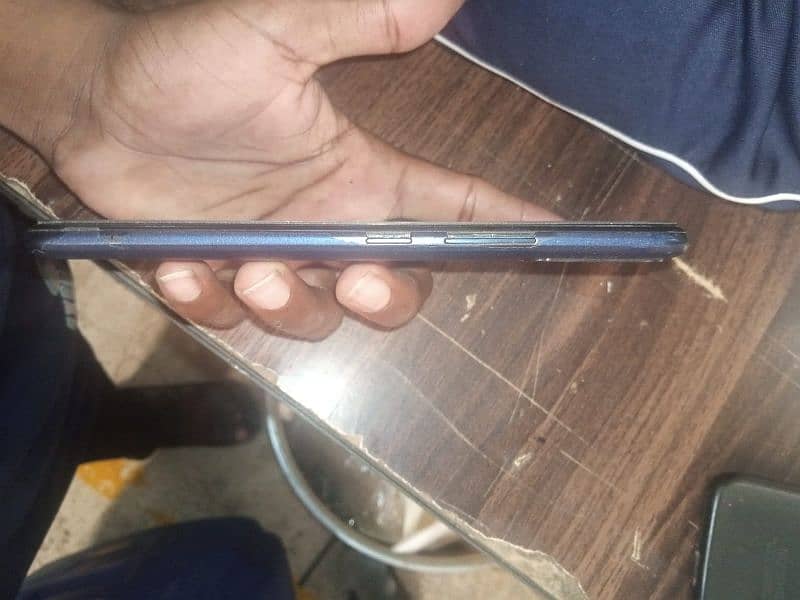 itel mobile 3gb 32gb good condition mobile 2