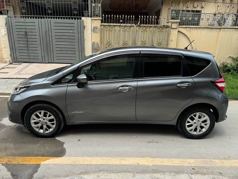 Nissan Note E Power 2018 4