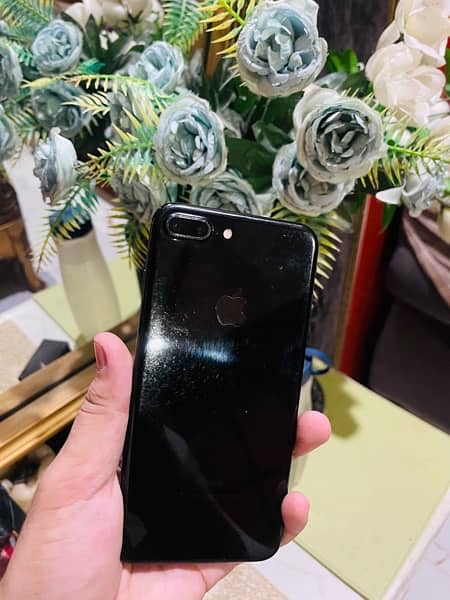 iphone 7 plus 128 PTA All Ok 4