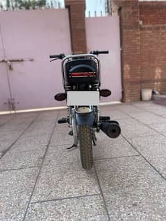 Honda CG 125/23 Black 0