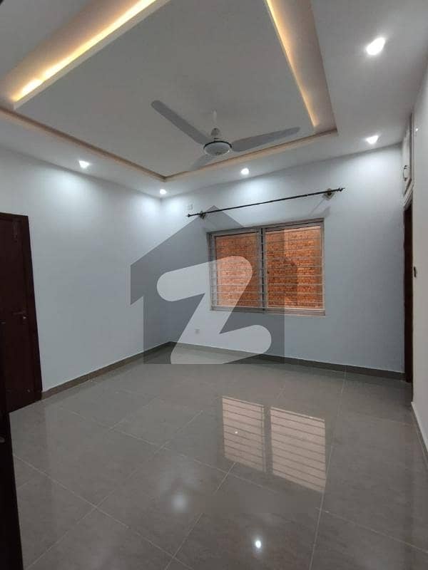 10 Marla upper portion for Rent in G-13/3 10