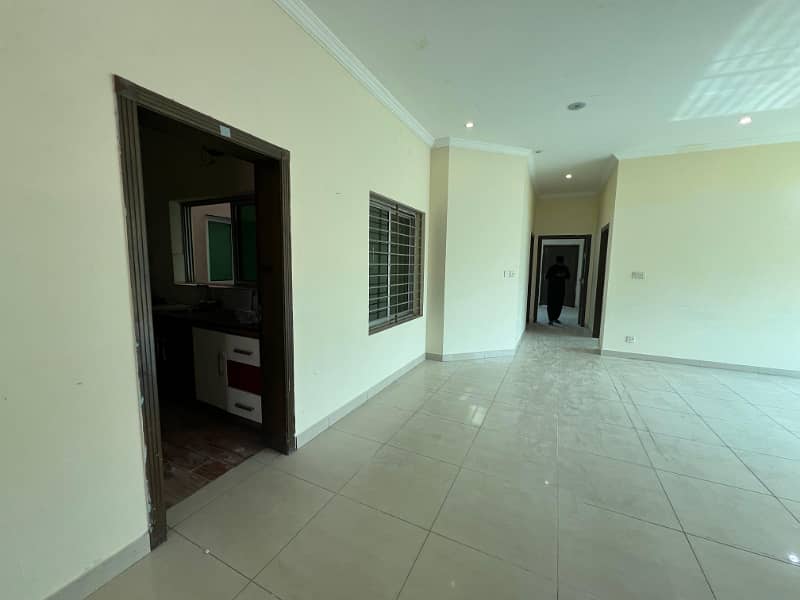 14 Marla house available for Rent in G-13/3 6