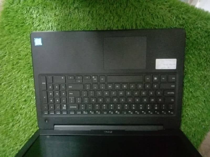 Dell latitude E3590 core i3 7th generation 2