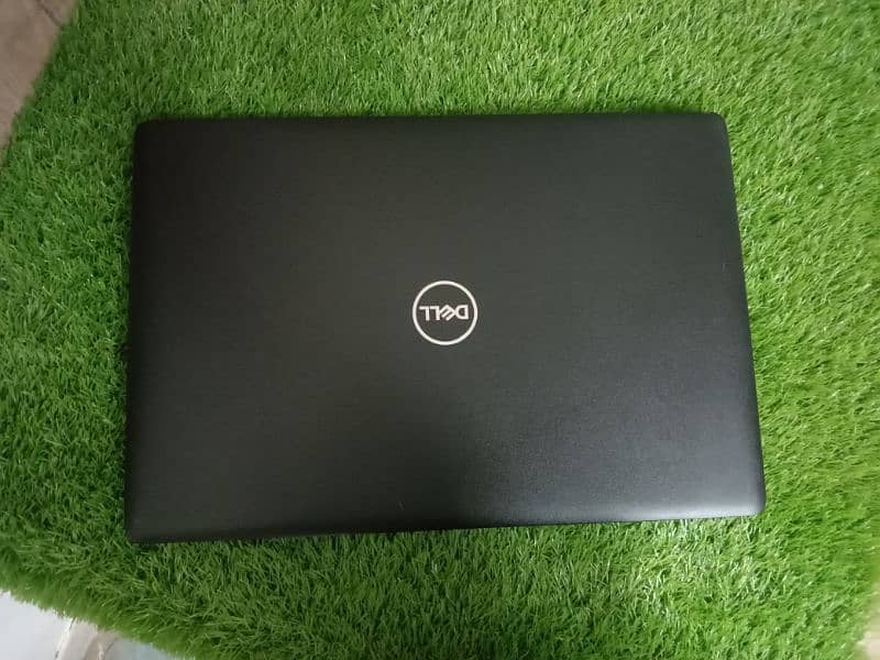 Dell latitude E3590 core i3 7th generation 3