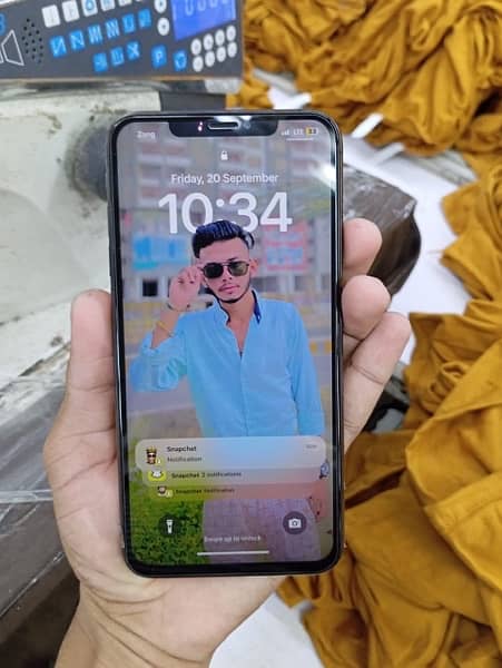 iPhone XS Max pta approved complete saman 8