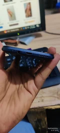 Infinix Spark 6 ( 3/64 ) 0