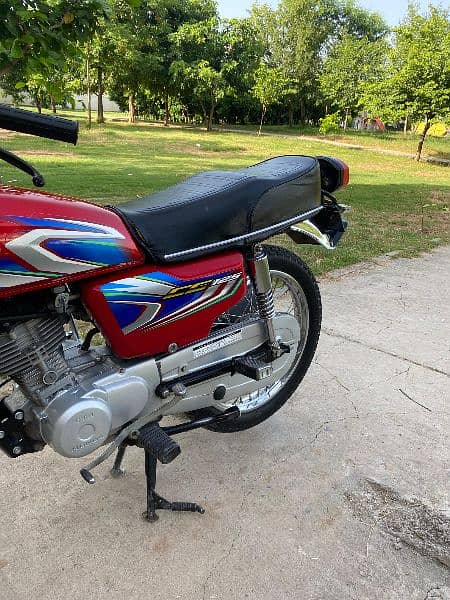 honda 125 2022 5