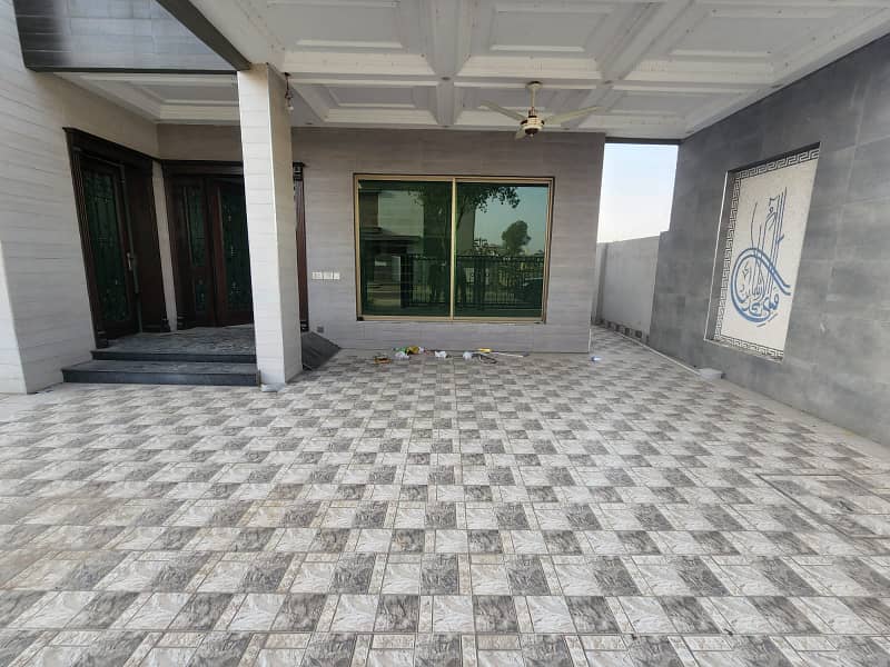 Separate Entrance 1 Kanal Ground Floor House Available For Rent In Lake City Sector M-2 2