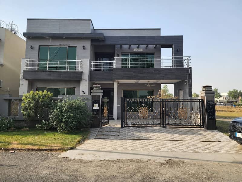 Separate Entrance 1 Kanal Ground Floor House Available For Rent In Lake City Sector M-2 3