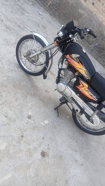 Honda 125 4