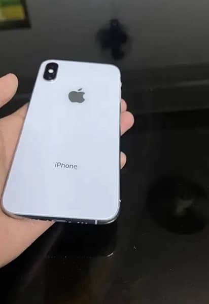 Iphone xs 10/9.8 condition 1