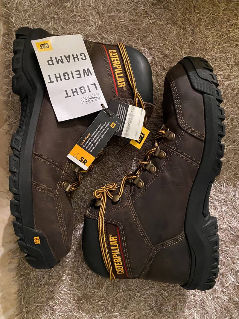 CATERPILLAR BOOTS STEEL TOE BRAND NEW 1