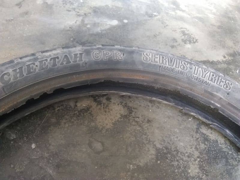 Service tyres 4