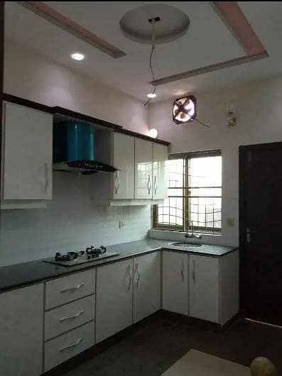 5 Marla Upper Portion For Rent In Eden Boulevard College Road 2